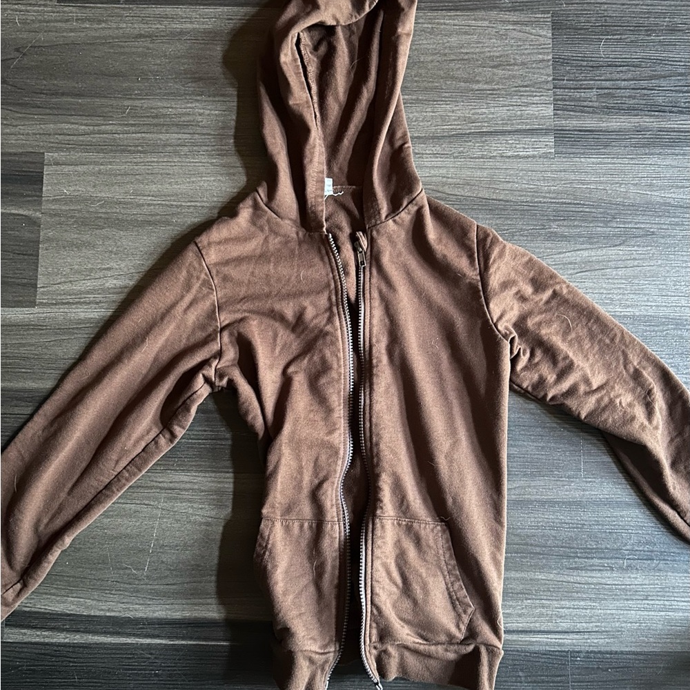 brown zip up sweater